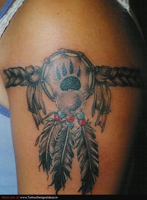 Cherokee Indian Tattoos, Full Arm Sleeve Tattoo, Cherokee Tattoos, Spirit Guardian, Indian Tattoo Design, Indian Feather Tattoos, Indian Dream Catcher, Tier Tattoo, American Indian Tattoos