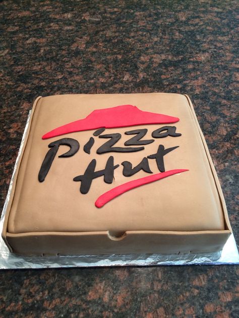 27+ Wonderful Picture of Pizza Birthday Cake - entitlementtrap.com Birthday Cake Cookie Dough, Cookie Dough Pizza, Pizza Birthday Cake, Pizza Birthday, Cake Pizza, Chocolate Pizza, Sheet Cake Designs, Dough Pizza, Pizza Gifts