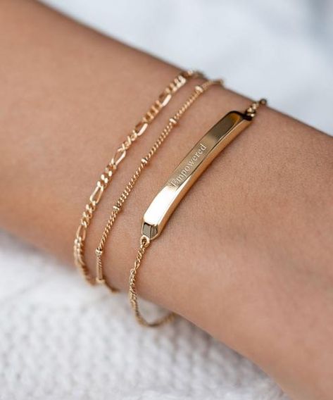 2022 Jewelry Trends Women, Female Bracelets, Bar Bracelet, Gold Armband, Gold Bracelets, Bar Bracelets, Cute Bracelets, Classic Gold, Bracelet Argent