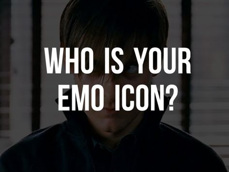 Emo Boyfriend Quiz, Emo Quiz, Brendon Urie Aesthetic, Emo Singers, Emo Crafts, Emo Christmas, Emo Heart, Emo Song, Emo Culture