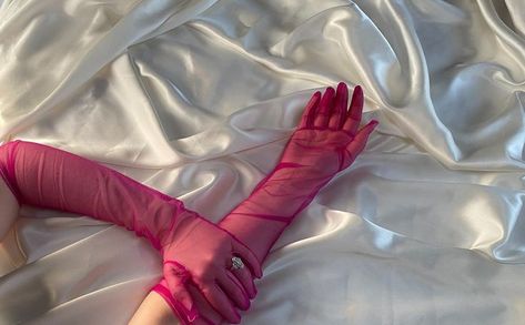 Pink Gloves Outfit, Bridal Gloves Long, 80's Clothes, Beautiful Gloves, Ivory Gloves, Opera Length Gloves, Gloves Outfit, Sheer Gloves, Prom Event