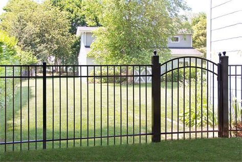 Fun Garden Art, Easy Fence, Fence Options, Aluminum Fencing, Brick Fence, Fence Styles, Bird Bath Garden, Front Yard Fence, Wrought Iron Fences