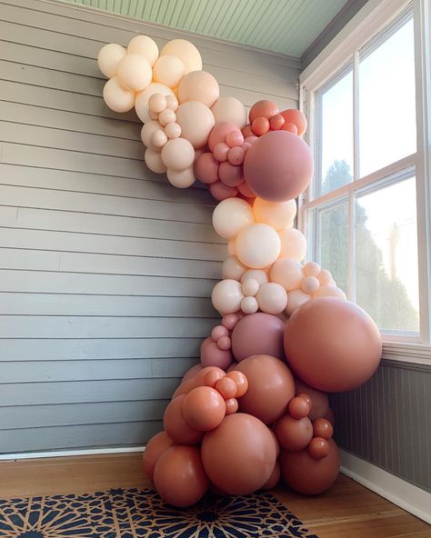 Terracotta Balloon Garland, Neutral Balloon Garland, Boho Balloon Garland, Balloon Styling, Baloon Garland, 80th Birthday Party Decorations, Baby Shower Balloon Arch, Bridal Shower Balloons, Orange Baby Shower