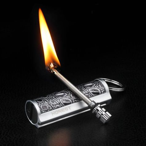 Permanent Match – never be caught without a light again Flint Fire Starter, Cool Lighters, Anna Karina, Dragons Breath, Lighter Fluid, Matching Keychains, Metal Models, Survival Tools, Kerosene