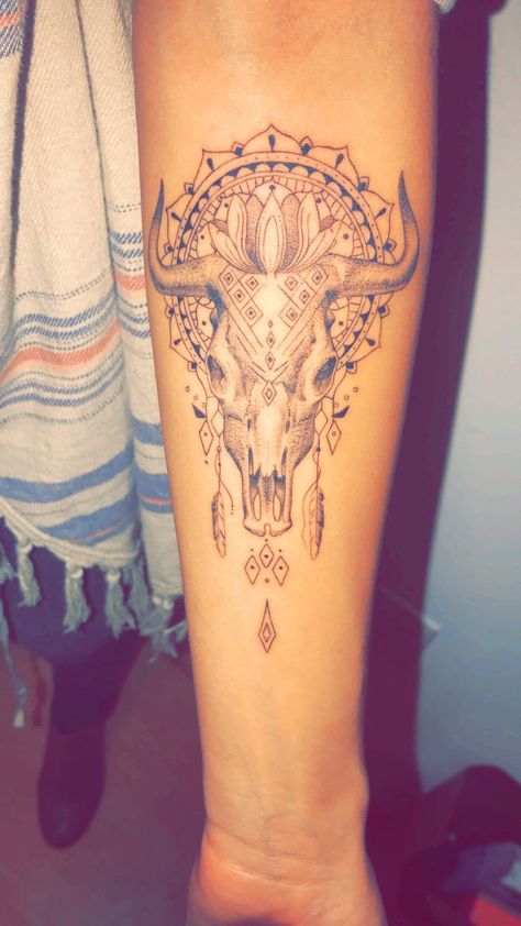 bull skull mandala tattoo Skull Mandala Tattoo, Mandala Arm Tattoo, Native American Tattoo Designs, Bull Skull Tattoos, Bull Tattoos, Taurus Tattoos, Tattoo Henna, Leo Tattoos, Forearm Sleeve Tattoos