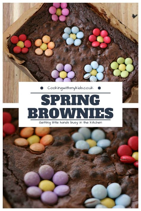 Springtime flower brownies #baking #chocolate #brownies Spring Baking For Kids, Spring Bake Sale Treats, Spring Themed Desserts, Easter Brownie Ideas, Spring Brownies, Spring Bake Sale, Easter Bake Sale, Flower Brownies, Regular Brownies