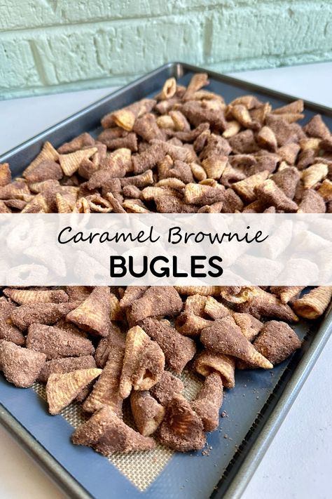 Is there anything better than the combination of chocolate and caramel? These caramel brownie bugles bring the two together for a sweet, salty, crunchy, and completely addicting treat! Crunchy, salty bugles get coated in melted caramel filled Rolos, then tossed in brownie mix for the ultimate snack! So good, you’ll want to eat the whole batch yourself! Bugles Recipes, Bugles Snack Mix Recipes, Caramel Bugles Recipe, Bugles Snack Mix, Melted Caramel, Muddy Buddy, Thanksgiving Snacks, Fruit Appetizers, Chocolate And Caramel