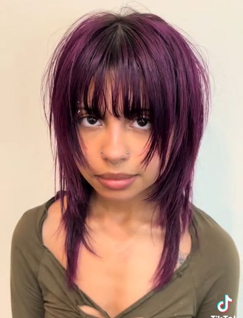 Scene Hair Straight Bangs, Modern Scene Hair, Dye Ideas For Short Hair, Scene Hair Short, Short Scene Haircuts, Short Goth Hair, Vkei Hair, Short Emo Haircuts, Dye Hairstyles