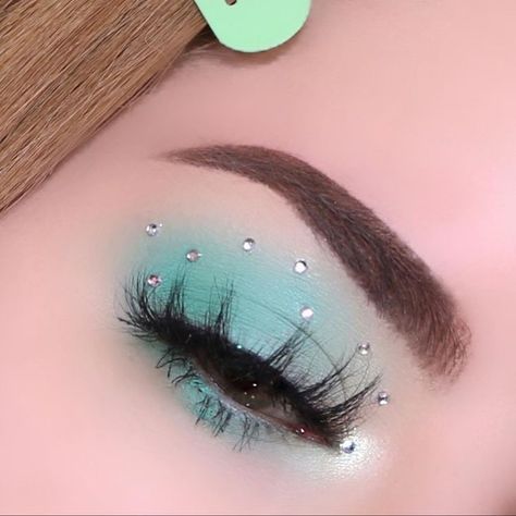 Aqua Eyeshadow Looks, Mint Eyeshadow Looks, Mint Green Eyeshadow Looks, Mint Green Makeup Looks, Teal Makeup Looks, Aqua Makeup Look, Teal Eyeshadow Looks, Mint Green Eyeshadow, Eyeshadow Looks Colorful