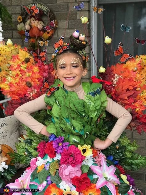 Mother Nature Costume Diy, Nature Halloween Costume, Mother Nature Halloween, Nature Costume, Mother Nature Costume, Homemade Costume, Costume Works, Little Animals, Halloween Costume Contest