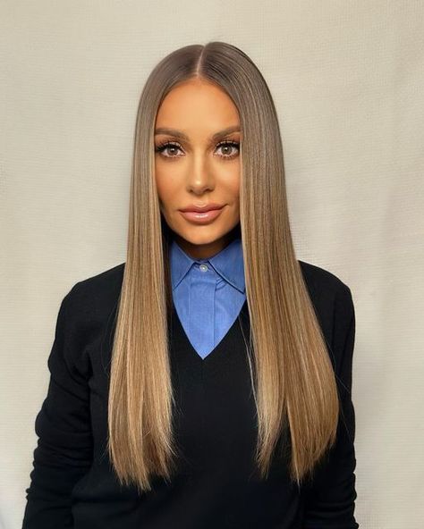 Dorit Hair Color, Dorit Kemsley Hair Brown, Dorit Kemsley Style, Dorit Hair, Dorit Kemsley Outfits, Dorit Kemsley Hair, Dark Blonde Color, Gala Hair, Dorit Kemsley