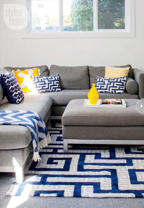 Navy Blue And Grey Living Room, Blue And Yellow Living Room, Blue Grey Living Room, Grey And Yellow Living Room, Sofas Bedroom, Yellow Decor Living Room, Grey Sofas, Modern Apartment Living Room, Navy Blue Living Room