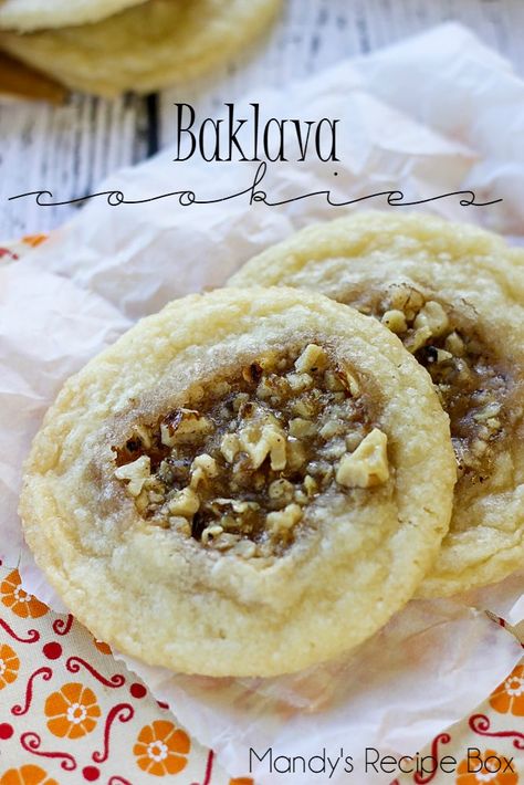 Baklava Cookies, Cookie Recipes Unique, Unique Cookies, Crinkle Cookies, Tea Cakes, How Sweet Eats, Eat Dessert, Baklava, Cookie Desserts