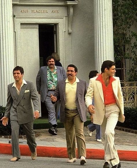 Mafia Theme Party, Mafia Party, Scarface Movie, Boss Outfit, Instagram Dp, The Wedding Singer, Tony Montana, Slim Aarons, Al Capone