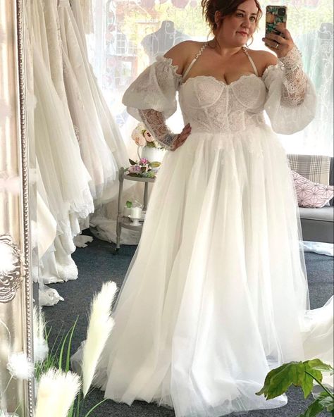 Corset Top Wedding Dress, Corseted Top, Corset Plus Size, Wedding Dress Plus Size, Wedding Dress With Long Sleeves, Plus Size Wedding Dress, Sparkle Wedding Dress, Dress With Long Sleeves, Top Wedding Dresses