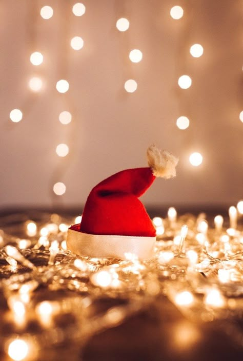 ENJOYING THE WEEK BEFORE CHRISTMAS- Why be muddled in stress when you can enjoy the beauty of the season! Here's a few tips to help! Santa Hat, Christmas Lights, Wallpapers, Christmas, Red, Gold, White