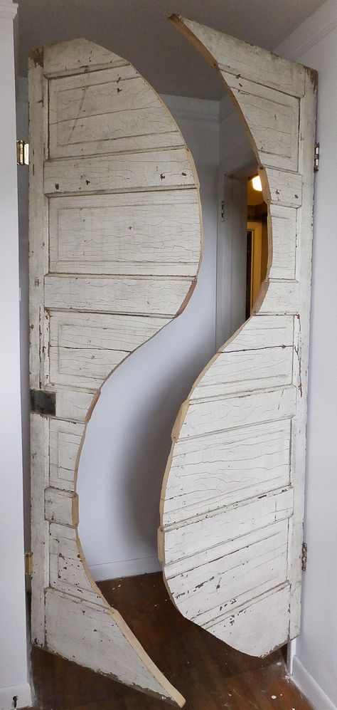 Velvet Cowboy - double swing curvy saloon doors. #DIYassist Diy Saloon Doors, Bedroom Barn Door, Saloon Doors, Barn Door Pantry, Diy Swing, Barn Door Closet, Cafe Door, Swinging Doors, Doors Sliding