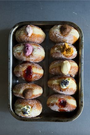 St John Bakery Doughnut | Justin Gellatly Not my thing but I should master this for my husband. If that was his only birthday gift I think the man would be chuffed. Homemade Donuts, Doughnut Recipe, Treat Recipes, Think Food, Donut Recipes, Sweet Treat, Real Food, Just Desserts, St John