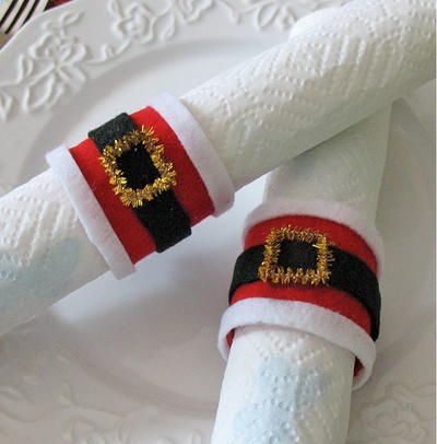 Thrifty Santas Belly Napkin Ring DIY Napkin Rings Diy, Santa Belts, Christmas Napkin Rings, Diy Napkins, Fun Christmas Crafts, Christmas Napkins, Christmas Table Settings, Noel Christmas, Christmas Crafts For Kids