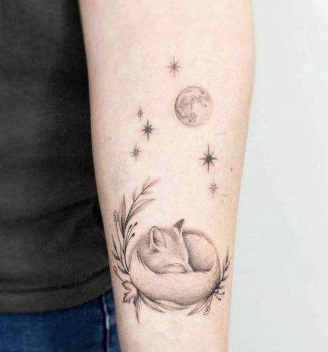 Fox And Moon Tattoo, Fox Moon Tattoo, Tattoo Fox Minimalist, Fox Tattoo Arm, Baby Fox Tattoo, Minimalist Fox Tattoo, Fox And Flowers Tattoo, Small Fox Tattoo, Fox Tattoo Design