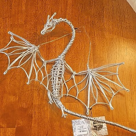 Twisted And Shaped Freehand Out Of One Piece Of Aluminum Wire. 100% Made In The Usa Wire Crochet Sculpture, Wire Products Ideas, High School Wire Sculpture Projects, Metal Wire Art Sculpture, Steel Wire Art, Wire Animals Sculpture Easy, Halloween Wire Art, Wire Bending Art, Wire Animals Sculpture