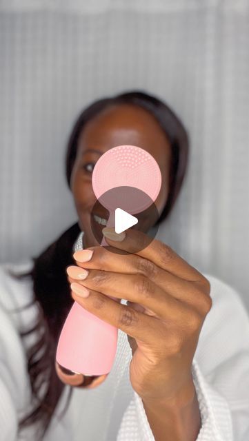 Folake Bolatiwa on Instagram: "I love everything about the PMD Clean by @pmdbeauty and am happy to share my experience! 

The PMD Clean, with its unique antibacterial silicone, is a skincare product for all skin types, especially sensitive skin. 

The benefits: 
The PMD Clean is built with ultra-hygienic silicone
It’s waterproof, and you can use it in the shower
Minimize the appearance of blackheads 
Diminish blackheads 
Reduce the appearance of pores 
Decrease blemishes 
Reduce oil congestion 
Deeper absorption of skincare products 
Deep, daily cleanse

After I washed my face, I noticed how tight, firm, and clean my face felt. It will reduce my pores and breakouts and help me continue a healthy, effective skincare routine. 

I highly suggest this product for your everyday skincare routine Everyday Skincare Routine, Everyday Skin Care Routine, Everyday Skincare, Skincare Product, Effective Skin Care Products, Blackheads, All Skin Types, Skincare Routine, Skincare Products