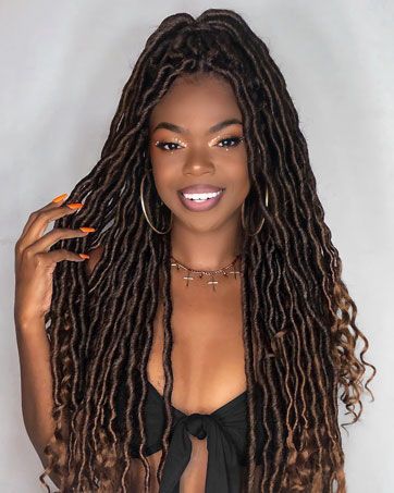 Curl Faux Locs, Tranças Faux Locs, Thick Hair Problems, Faux Locs Goddess, Goddess Locs Crochet, Goddess Faux Locs, Faux Loc, Locs Crochet, Goddess Braids Hairstyles