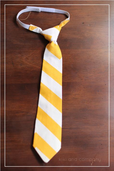 quick sew tie at kiki and company-2 Sewing A Tie, Diy Neck Tie, Neck Tie Pattern, How To Make A Tie, Tie Template, Seussical Costumes, Clown Stuff, Necktie Pattern, Month Pictures