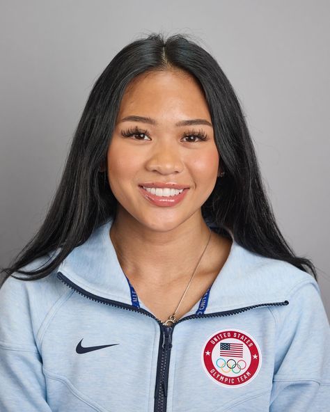 Team USA | The official U.S. Olympic Team headshots are here 🇺🇸 #ParisOlympics | Instagram Team Headshots, Uconn Womens Basketball, 2024 Summer Olympics, Olympics 2024, Gymnastics Photos, Gymnastics Videos, Usa Gymnastics, Female Inspiration, Gymnastics Pictures