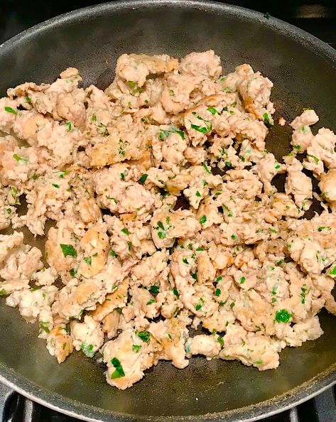 Easiest Ground Italian Chicken Sausage Recipe - Talking Meals How To Make Ground Chicken Sausage, Ground Chicken Sausage Recipes, Ground Chicken Sausage, Homemade Italian Sausage, Chicken Sausage Recipes, Italian Chicken Sausage, Italian Sausage Recipes, Ground Chicken Recipes, Sausage Recipe