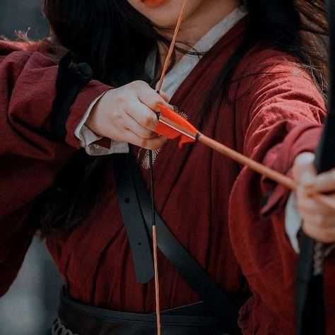 Korean Princess Aesthetic, Chinese Royalty Aesthetic, Aesthetic Disney Princess, Mulan Aesthetic, Ancient Chinese Aesthetic, Chinese Royalty, Ancient China Aesthetic, Disney Princess Mulan, Ancient Korea