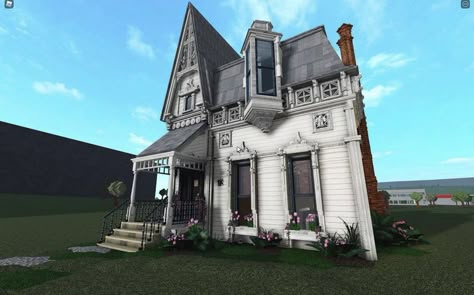 Bloxburg Victorian House, Bloxburg Cottage, House Layout Design, Bloxburg Builds, Bloxburg House Ideas 2 Floor, House Decorating Ideas Apartments, Small House Layout, City Layout, Diy House Plans