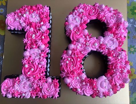 Monogram cake meringuecake 13 Number Cake, Pink Number Cake, Monogram Cakes, Kiddie Treats, Unicorn Number Cake, Unicorn Birthday Party Cake, Letter Cakes, Pink Ombre Cake, Number Birthday Cakes