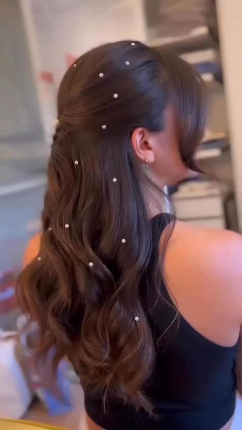 Peinados Para Graduacion Sueltos, Engagement Hairstyles, Easy Hairstyles For Thick Hair, Simple Prom Hair, Simple Hairstyles, Hairstyles For Layered Hair, Easy Hair Updos, Long Hair Wedding Styles, Hair Tips Video