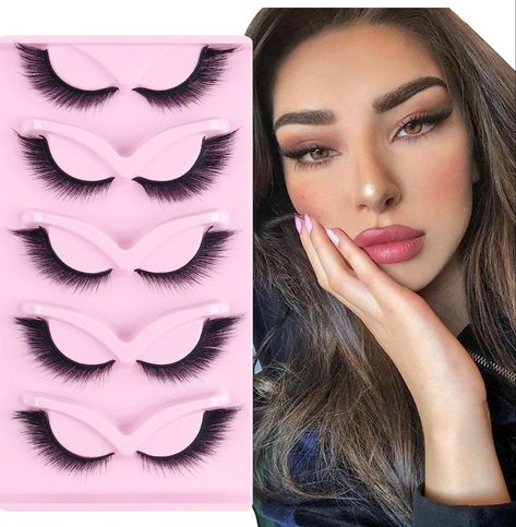 HTTPS://amzn.to/3XXJnHP Cat Eye Eyelashes, Fox Eye Lashes, Lashes Wispy, Eye Trends, Russian Volume Lashes, Winged Angel, Cat Eye Lash, Great Lash, Fox Eyes