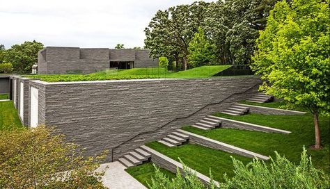 landscaping a sloped site Therme Vals, Landscape Stairs, Practical Garden, Garden Steps, Easy Landscaping, Landscape Architecture Design, Traditional Landscape, Landscaping Tips, Cool Landscapes