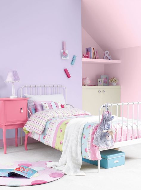 Room decor ideas for girls | Find out some ideas to create the perfect room decor for girls. More at  circu.net Girls Bedroom Paint Colors, Pink And Purple Bedroom, Purple Girls Bedroom, Girls Bedroom Paint, Purple Girls Room, Bedroom Purple, Purple Bedrooms, Purple Bedroom