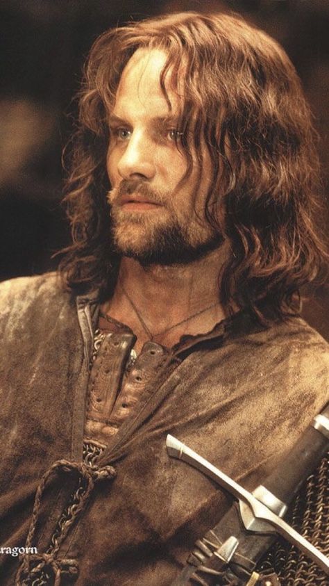 Aragorn Lotr, John Howe, Two Towers, Viggo Mortensen, The Two Towers, Fellowship Of The Ring, Jrr Tolkien, The Lord Of The Rings, Legolas