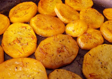 saffron potatoes Saffron Potatoes Recipe, Recipes Using Saffron, Recipes With Saffron, Recipe With Saffron, Cooking With Saffron, Saffron Potatoes, Saffron Dishes, Garlic Potatoes Recipe, Potato Cookies