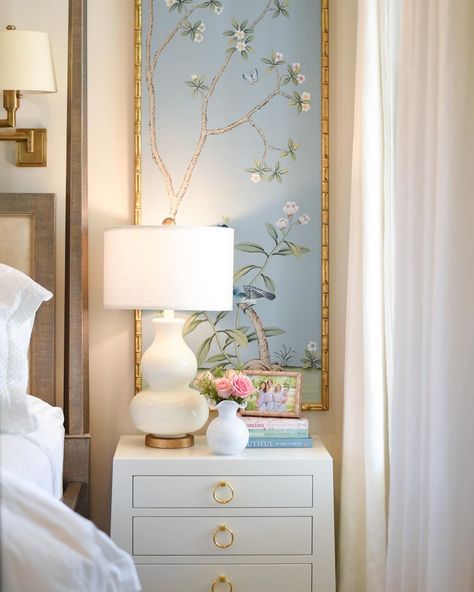 Sweet Caroline Designs on Instagram: “Happy Sunday! 💙” Bedroom Vignette, Sweet Bedroom, White Bedrooms, Shabby Bedroom, Paloma Contreras, Beautiful Bedroom Designs, Dreamy Bedrooms, Big Girl Rooms, Entry Table