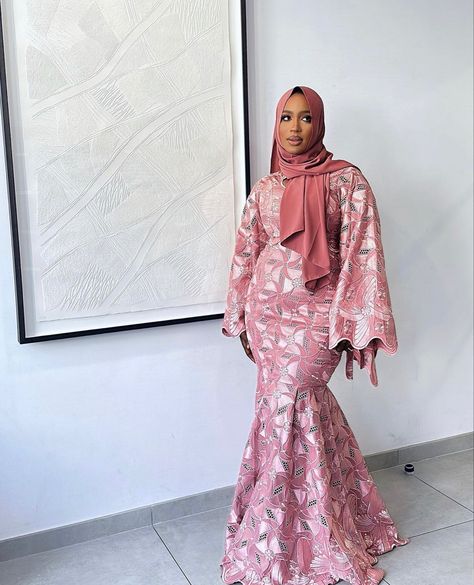 Eid Dress Ideas, Nigerian Traditional Dresses, Nigerian Lace Styles Dress, African Party Dresses, Modest Dresses Fashion, Best African Dresses, African Dresses Modern, African Inspired Clothing, African Wear Dresses