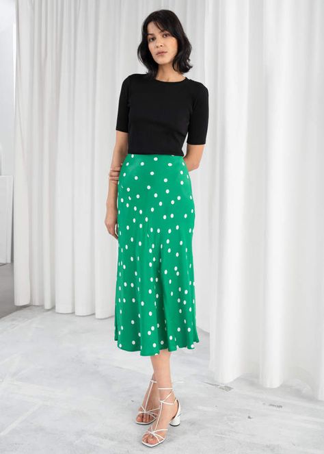 Green Polka Dot Skirt Outfit, Work Outfits Women Skirt, Green Polka Dot Skirt, Dot Skirt Outfit, Midi Skirt Green, Skirts Satin, Polka Dot Midi Skirt, Polka Dots Outfit, Mesh Bodycon Dress