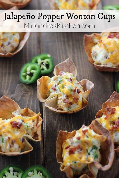 These Jalapeño Popper Wonton Cups are loaded with bacon, cream cheese, jalapeños and cheddar. It is everything you love about poppers in a crunchy wonton! It is the perfect appetizer for a party or the big game! Wonton Cups Appetizers, Jalapeno Wonton Poppers, Wonton Appetizers, Wonton Wrapper Recipes, Hors Devours, Wonton Cups, Won Ton, Saffron Threads, Jalapeno Peppers