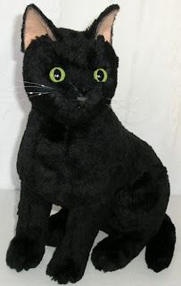 Sweet black kitty from Nuno Life (free pattern) Realistic Cat Plush, Black Cat Plush, Cat Soft Toy, Cat M, Crochet Cat Pattern, Animal Sewing Patterns, Plushie Patterns, Stuffed Animal Cat, Ragdoll Kitten