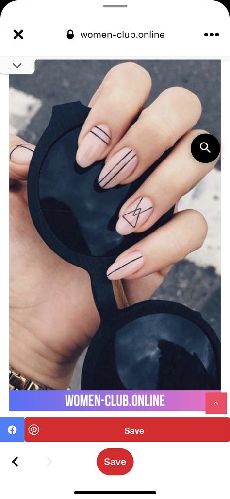 Nails Art Lines, Nail Art Paillette, Minimal Nails, Trendy Nail Art, Minimalist Nails, Nail Art Hacks, Wet N Wild, Perfect Nails, Nude Nails