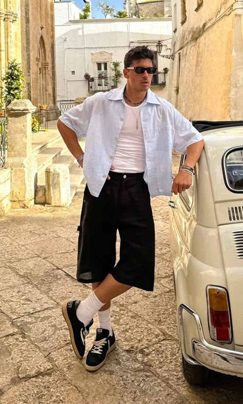 Older Men Style, Men Style Guide, Style Tips For Men, 90s Street Fashion, Casual Style Men, Men Casual Style, He Spoke Style, Rome Outfits, Real Men Real Style