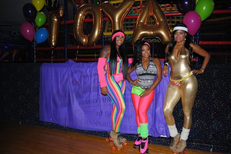 80s Theme Party Outfits, 80s Party Costumes, 90s Theme Party Outfit, Roller Skate Birthday Party, 90s Fashion Party, 40th Birthday For Women, Roller Skate Birthday, Toya Wright, 30th Birthday Themes