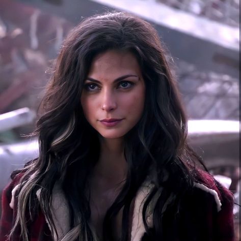 Vanessa Deadpool, Copycat Marvel, Deadpool Vanessa, Wade And Vanessa, Female Deadpool, Morena Baccarin Deadpool, Vanessa Carlysle, Lady Deadpool, Morena Baccarin