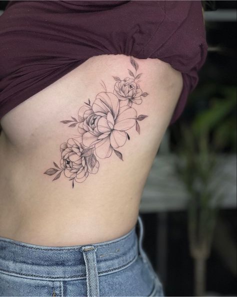 Side Rib Flower Tattoos Women, Ewa Tattoo, Side Rib Tattoo, No Tattoo, Small Feminine Tattoos, Side Tattoos Women, Tattoos On Side Ribs, Grace Tattoos, Rib Tattoos For Women