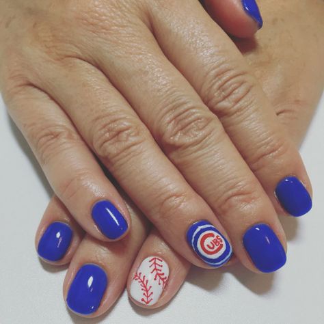 Cubs Nails Designs, Chicago Cubs Nails, Cubs Nails, Irish Nails, Baseball Nails, Sports Nails, Different Color Nails, Pinterest Challenge, Pretty Nail Colors